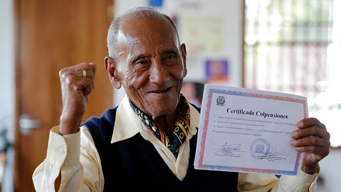 Cómo solicitar el certificado de Colpensiones en 2026: guía paso a paso y trámites necesarios