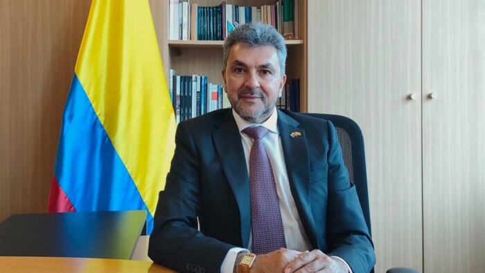 Cónsul de Colombia en Bilbao denuncia arbitrariedades tras fallo judicial a su favor y mantiene su cargo en espera de resolución