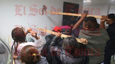 CEAVEM presenta denuncias tras toma ilegal de sus oficinas en Metepec y revisa daños en expedientes