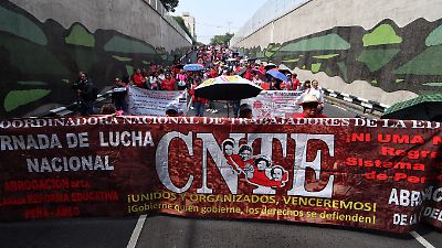 CNTE exige a Sheinbaum devolución de descuentos y mayor igualdad en prestaciones