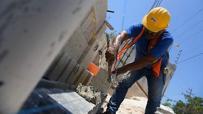 Caída histórica en empleos formales en México: 70.4% en primer semestre de 2023