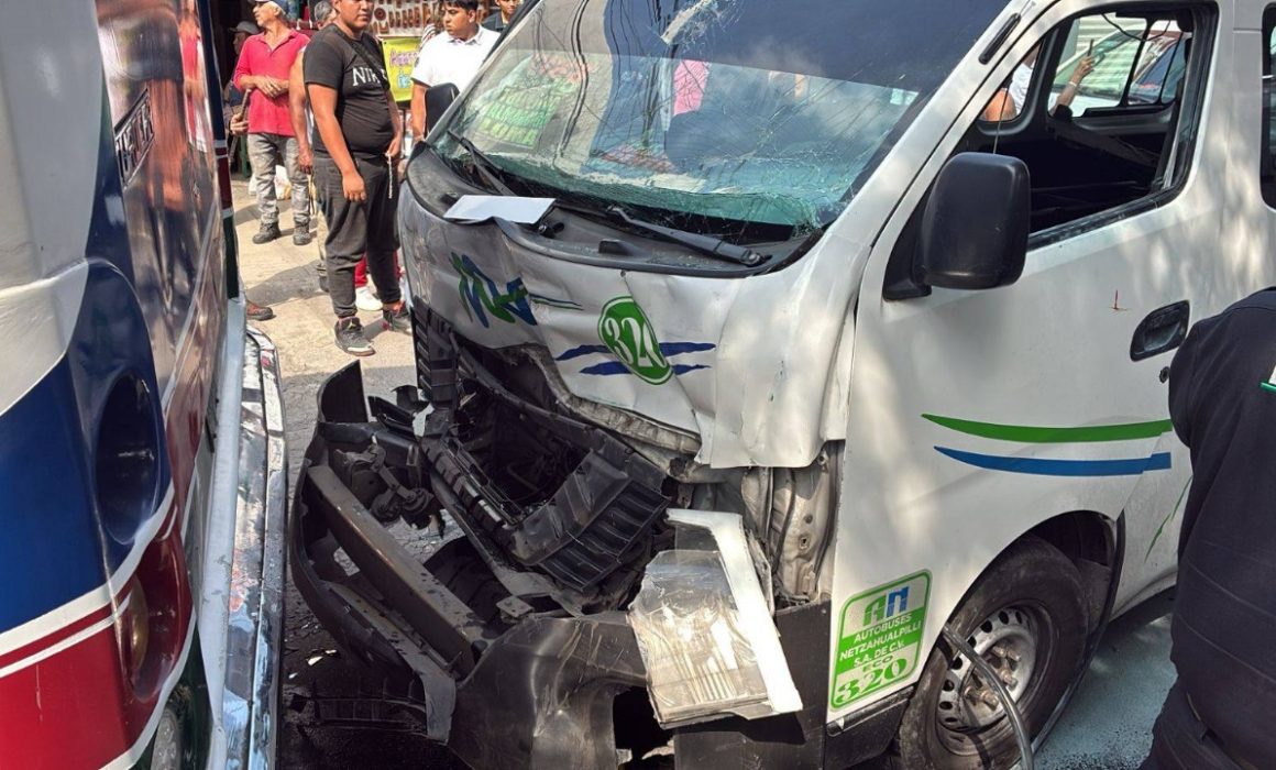 Caatástrofe vial en Ecatepec: camión sin frenos provoca impacto múltiple y 14 heridos