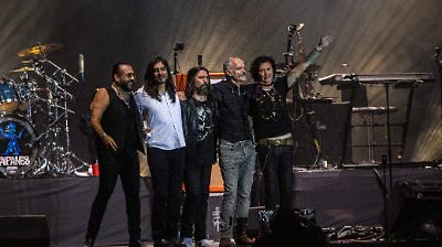 Caifanes brinda concierto en Venustiano Carranza dedicado a víctimas de explosión en Iztapalapa durante el festejo del 15 de septiembre