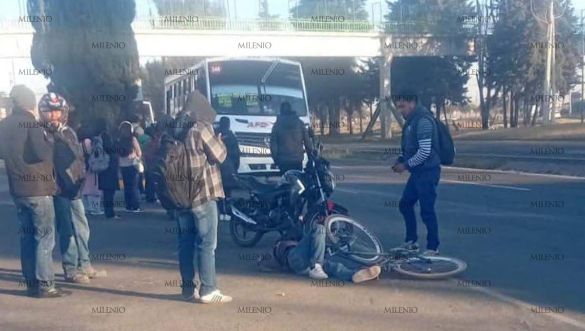 Camión de transporte público atropella a ciclista en Toluca y deja herido a hombre de 50 años