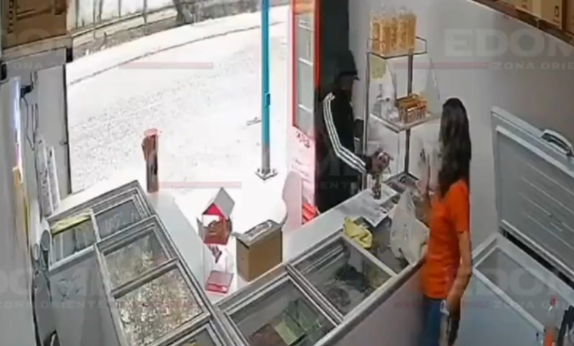 Captan asalto a paletería en Chalco, Estado de México