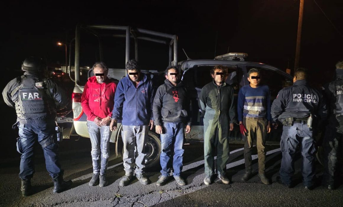 Capturan a 5 sospechosos por robo con violencia y posesión de drogas en Atlacomulco
