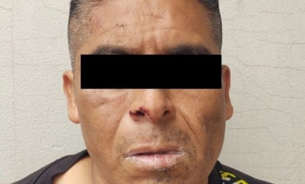 Capturan en Nezahualcóyotl a hombre por agredir con arma blanca a su pareja en plena calle