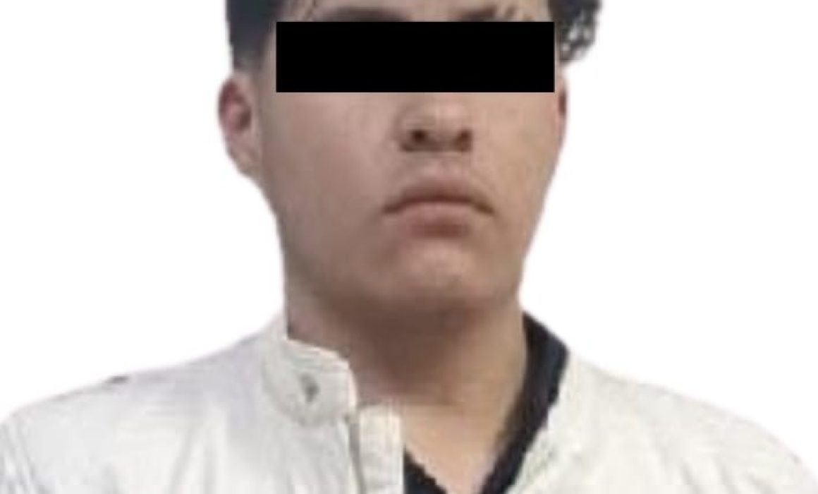 Capturan en Zumpango a conductor y menor implicados en asalto con arma blanca a un taxi vía app