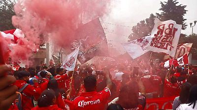 Caravana escarlata en Toluca marca el regreso triunfal del Deportivo Toluca a la Liga MX