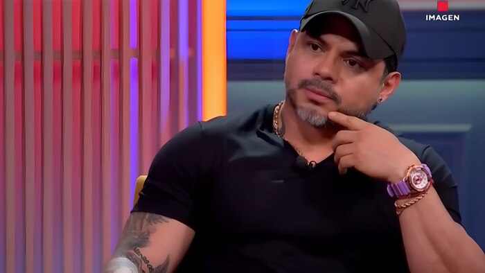 Carlos Jiménez revela cómo una acusación falsa de su ex lo llevó al límite y denuncia intento de silenciarlo