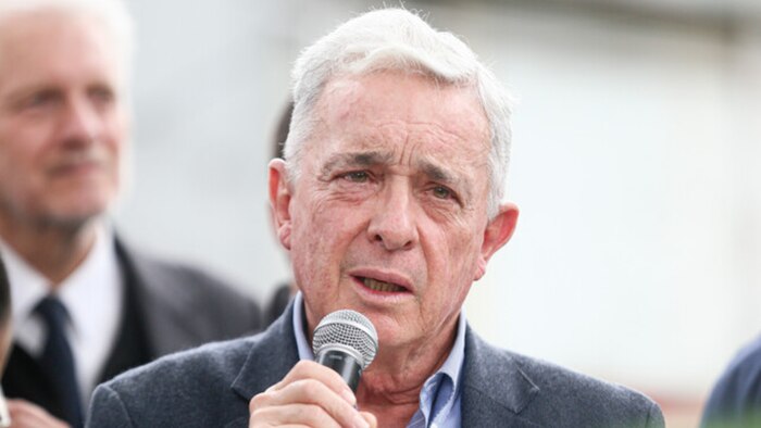 Centro Democrático defiende a Uribe ante investigación del CNE por posible candidatura en 2026