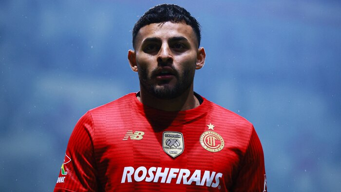 Chaco Giménez responsabiliza al Turco Mohamed por la lesión de Alexis Vega en el cierre del Torneo Apertura 2025