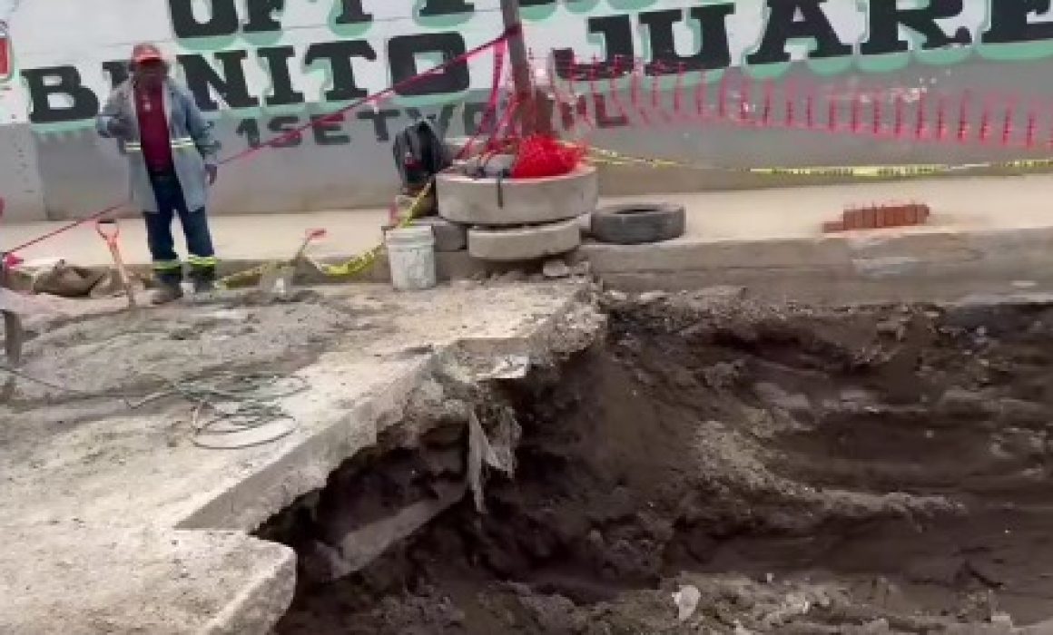 Chimalhuacán suspende clases tras socavón que pone en riesgo a estudiantes