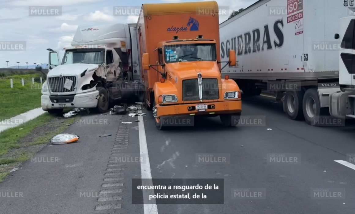 Choque múltiple en el Circuito Exterior Mexiquense provoca caos en Ecatepec