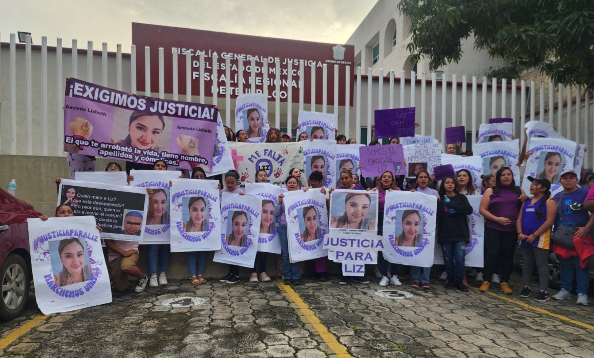 Cientos exigen justicia en Tejupilco por feminicidio de joven maestra