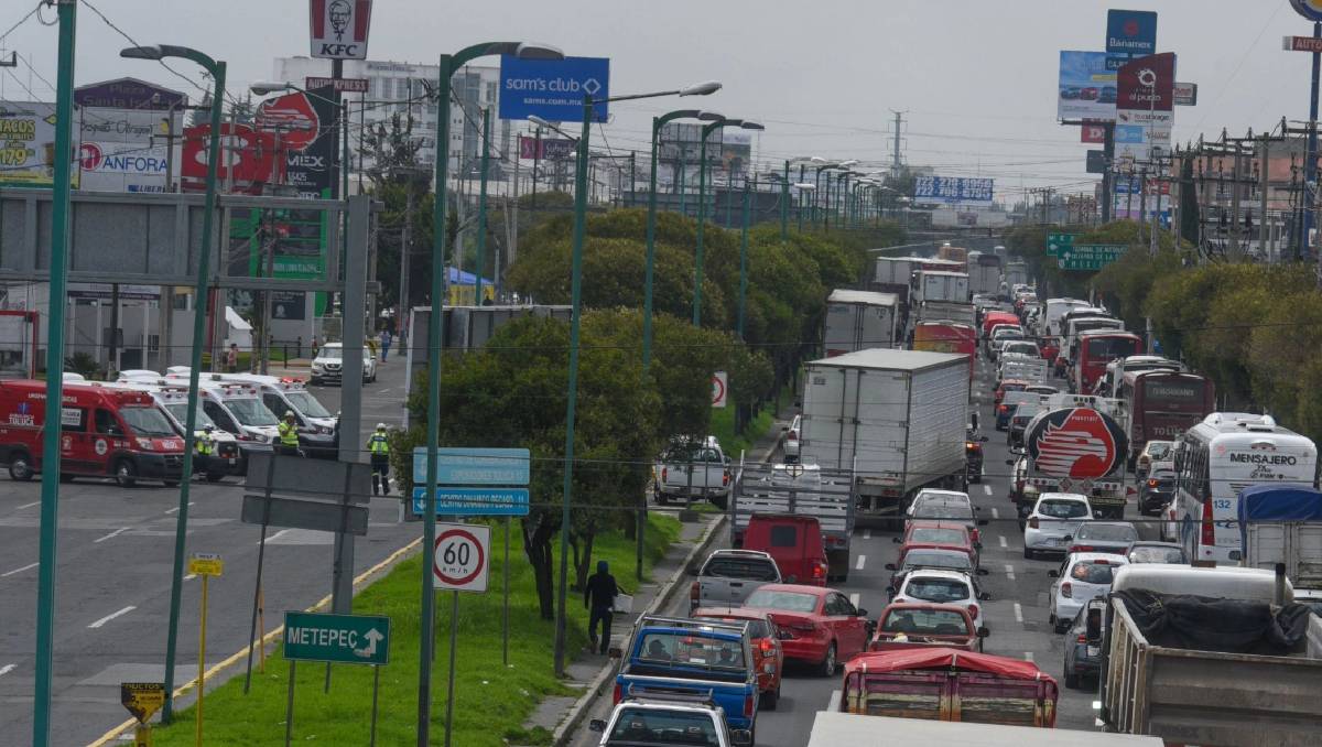 Cierre temporal en Toluca: Control de tráfico en Alfredo del Mazo por obras de rehabilitación