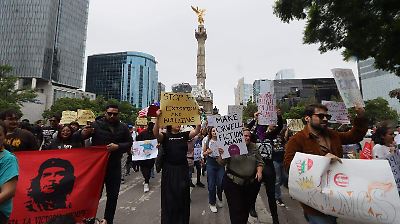 Ciudad de México se solidariza con protestas contra redadas migratorias en EE. UU.