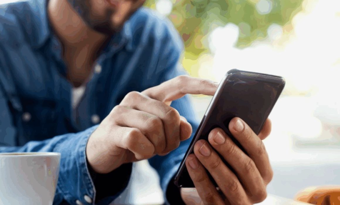 Ciudadano graba y denuncia extorsión de policías en Zumpango por 600 pesos