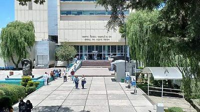 Clínica 220 del IMSS en Toluca garantiza suministro de medicamentos, pero enfrenta retrasos en entregas individuales