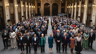 Claudia Sheinbaum destaca la necesidad de reducir la pobreza para afrontar el cambio climático y anuncia metas ambiciosas para México