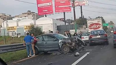 Colapsa el tránsito en la México-Toluca tras tres accidentes en la mañana