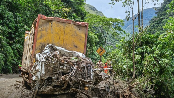 Conductor muere sepultado por huaico en Huánuco durante intensas lluvias