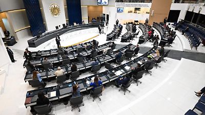 Congreso de El Salvador aprueba reelección indefinida de Bukele en plena controversia