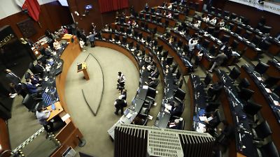 Congreso exige cierre del centro migratorio Alligator Alcatraz en Florida y la liberación de 14 mexicanos detenidos