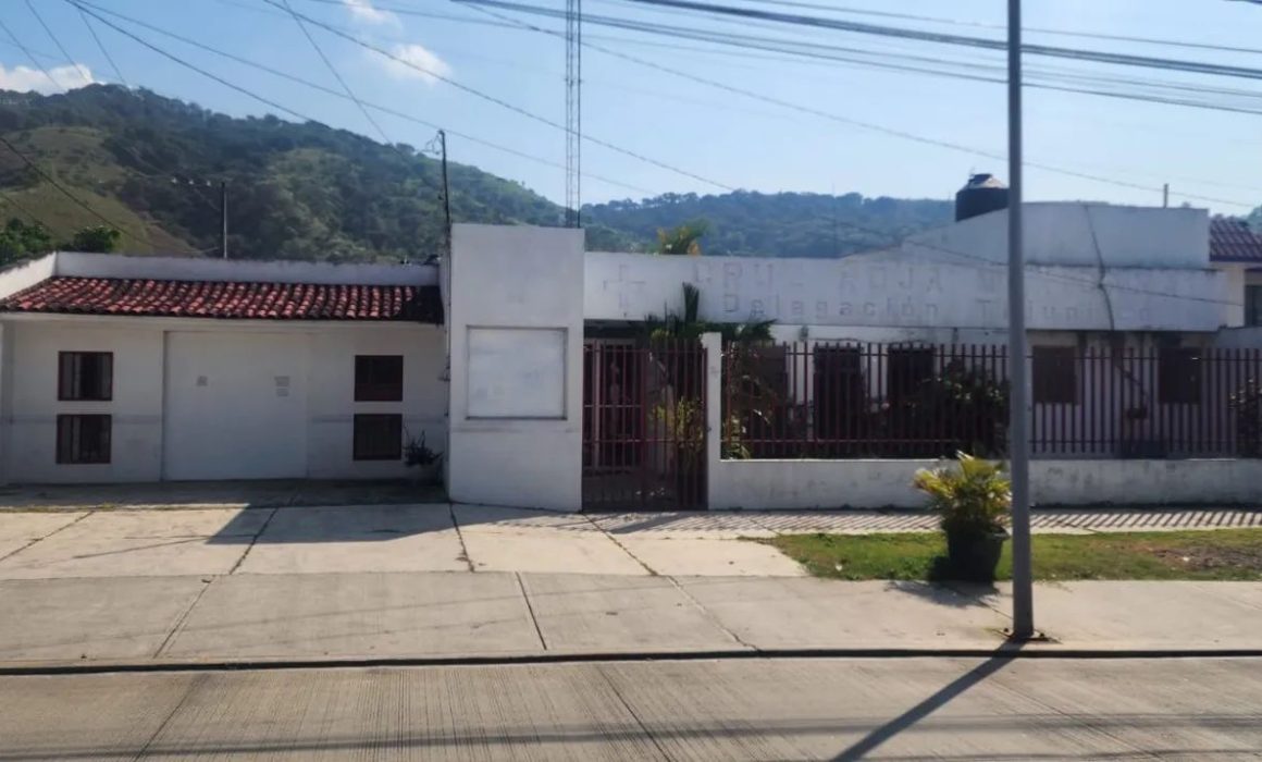 Controversia en Tejupilco por cierre de la delegación de la Cruz Roja que deja sin servicios a la región