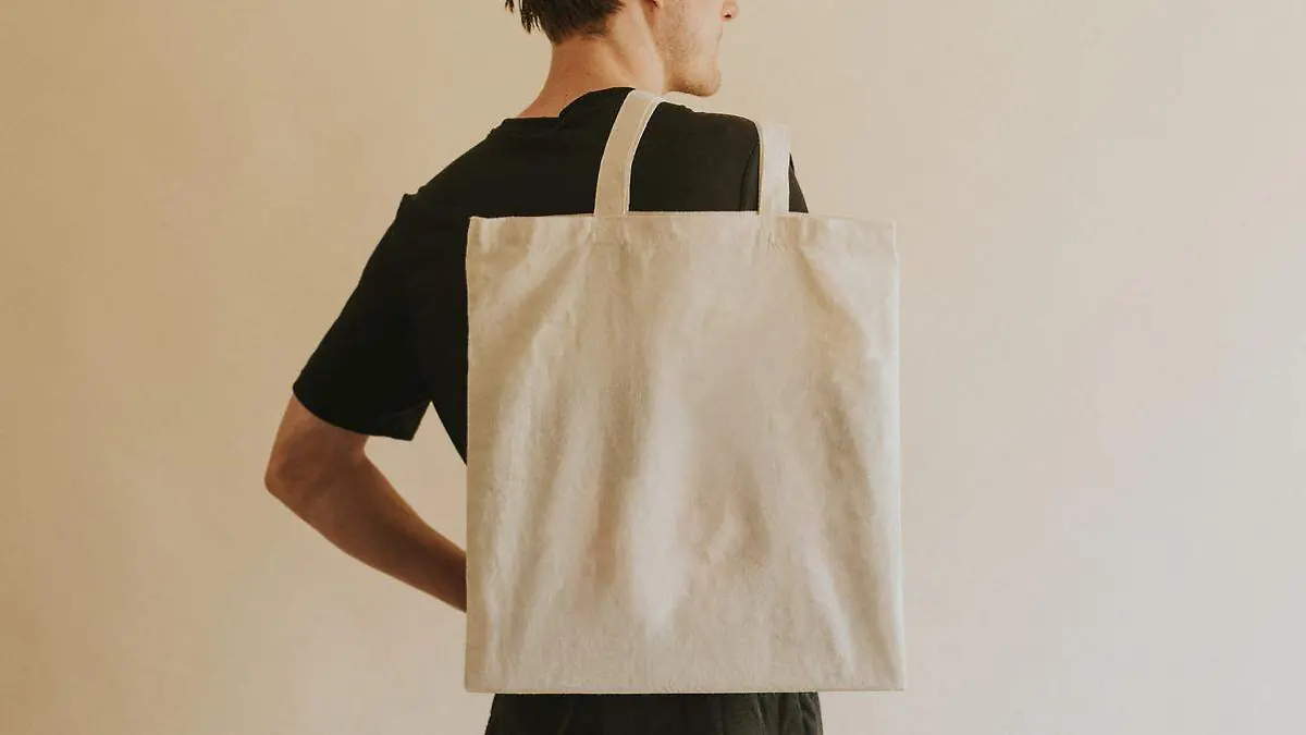 ¡Convierte tu ropa vieja en originales totebags! Descubre cómo inscribirte y dónde será el taller