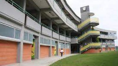 Convocan a estudiantes del Edoméx a participar en las becas 2025-2026 para escuelas particulares