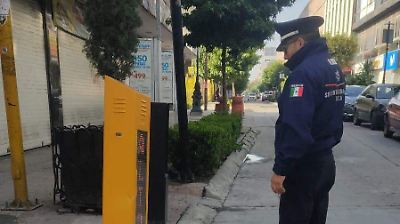 Dañan señalética del paso peatonal inteligente en Toluca, afectando movilidad inclusiva
