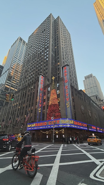 Dai Fernández y Nico Vázquez disfrutan su primer viaje juntos a Nueva York tras confirmar su romance