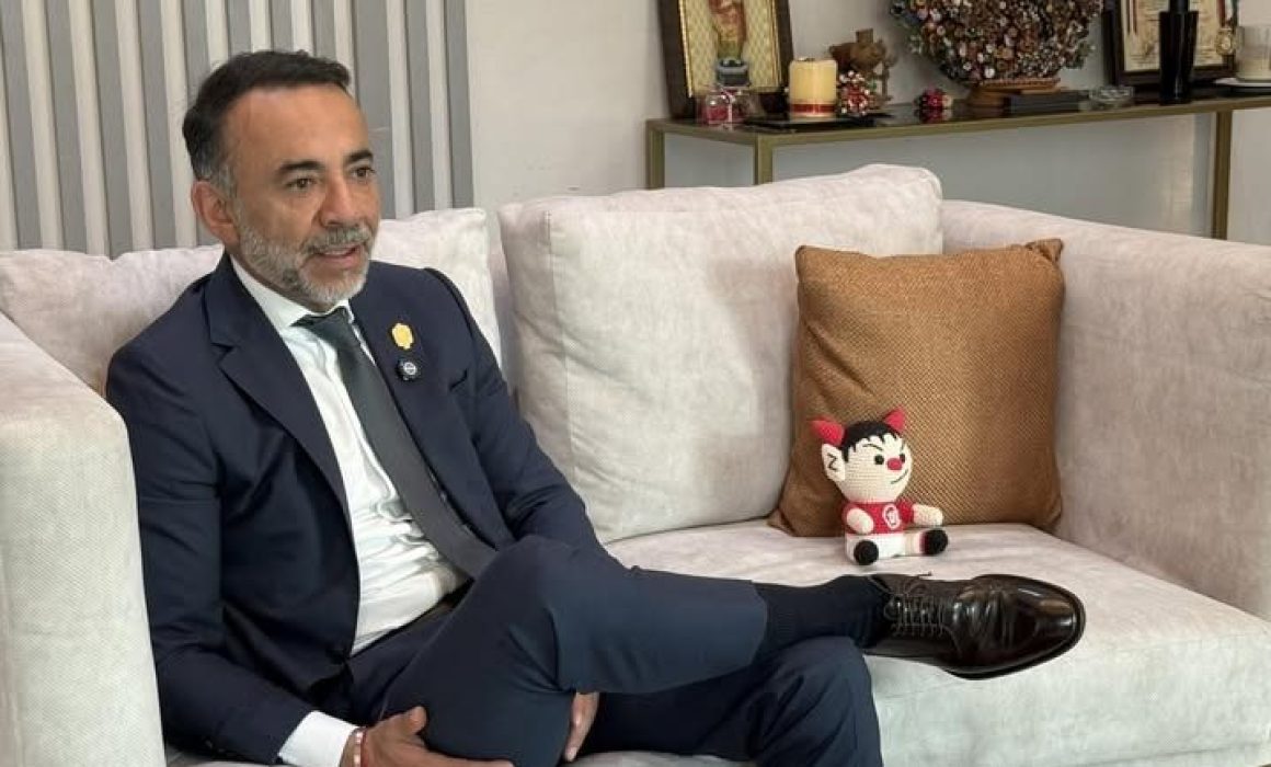 De vender hot dogs a convertir Metepec en una ciudad próspera: la historia de Fernando Flores