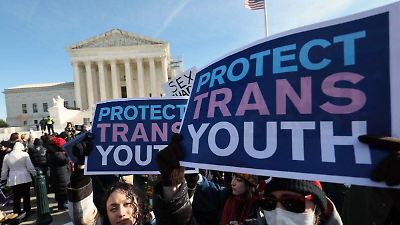 Decisión histórica: Corte Suprema de EU aprueba ley que prohíbe tratamientos de género para menores