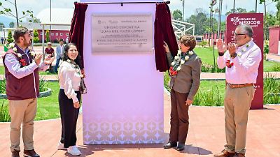 Delfina Gómez inaugura unidades deportivas en Acambay y Jocotitlán para impulsar la salud y comunidad