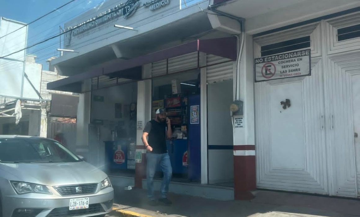Denuncian cobros desproporcionados en estacionamiento de Amecameca que afectan la imagen turística