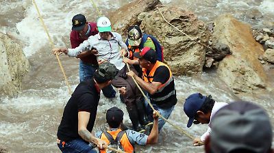 Desastres provocados por tromba en Santo Tomás de los Plátanos dejan viviendas inhabitables ycerradas viales