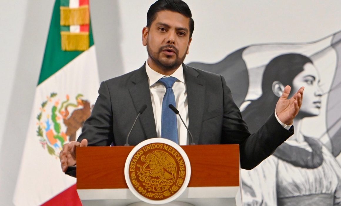 Descontento crece en Nezahualcóyotl por gestión de Adolfo Cerqueda Rebollo frente a inseguridad y crisis en servicios públicos