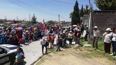 Despedida emotiva a los artesanos pirotécnicos fallecidos en explosión en Tultepec