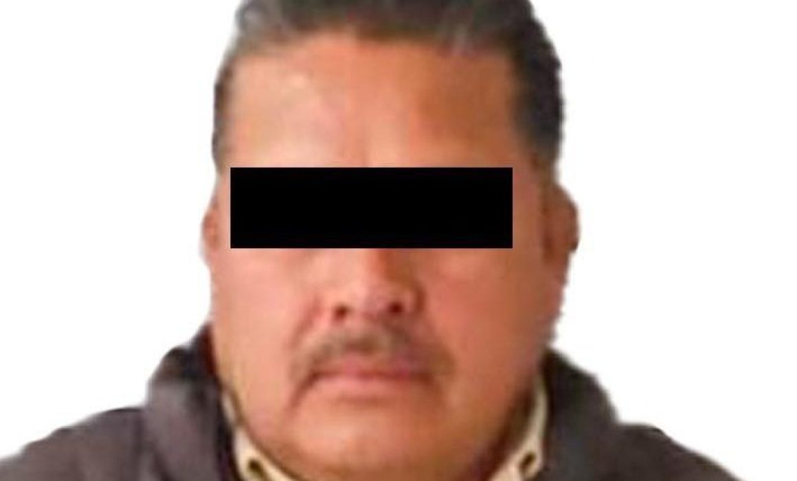 ¡Detenida la banda que aterrorizaba Nezahualcóyotl cobrando 'derecho de piso' con armas!