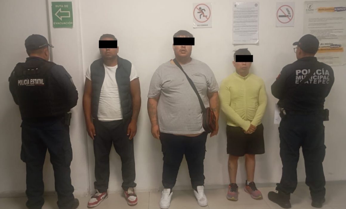 Detienen a cuatro por robo y venta de motocicletas en Ecatepec
