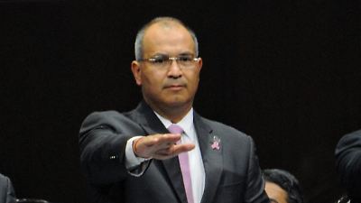 Detienen a exdirector de Pemex en EE.UU. por irregularidades migratorias, no por caso penal en México: abogado