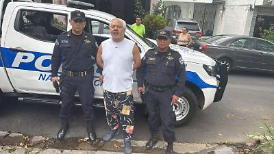 Detienen en El Salvador a abogado crítico de Bukele por acusaciones de lavado de dinero, en medio de preocupaciones por represión a opositores
