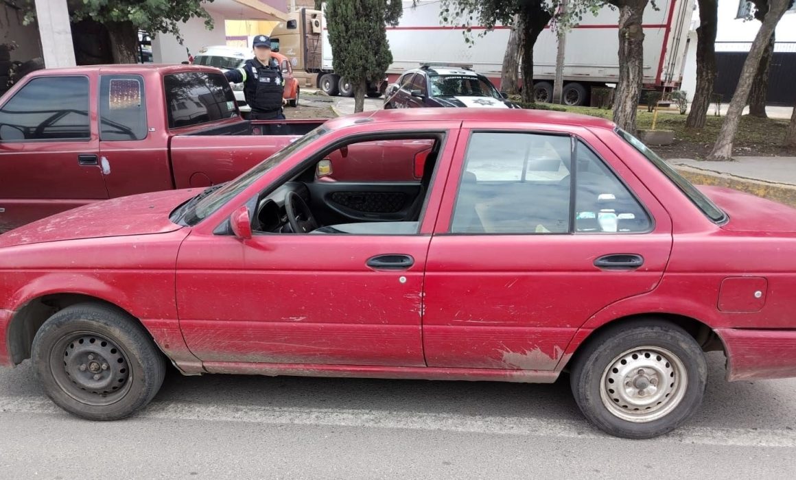 Detienen en Zinacantepec a presunto ladrón de autos ligado a múltiples casos