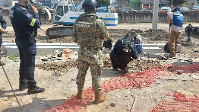 Detienen toma clandestina de turbosina en Ecatepec; continúan operativos para su aseguramiento