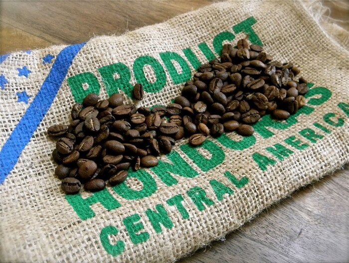 Disminuye el déficit comercial de Honduras en 2025 por aumento en el precio internacional del café