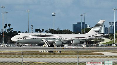 EU acepta avión ofrecido por Qatar para uso presidencial