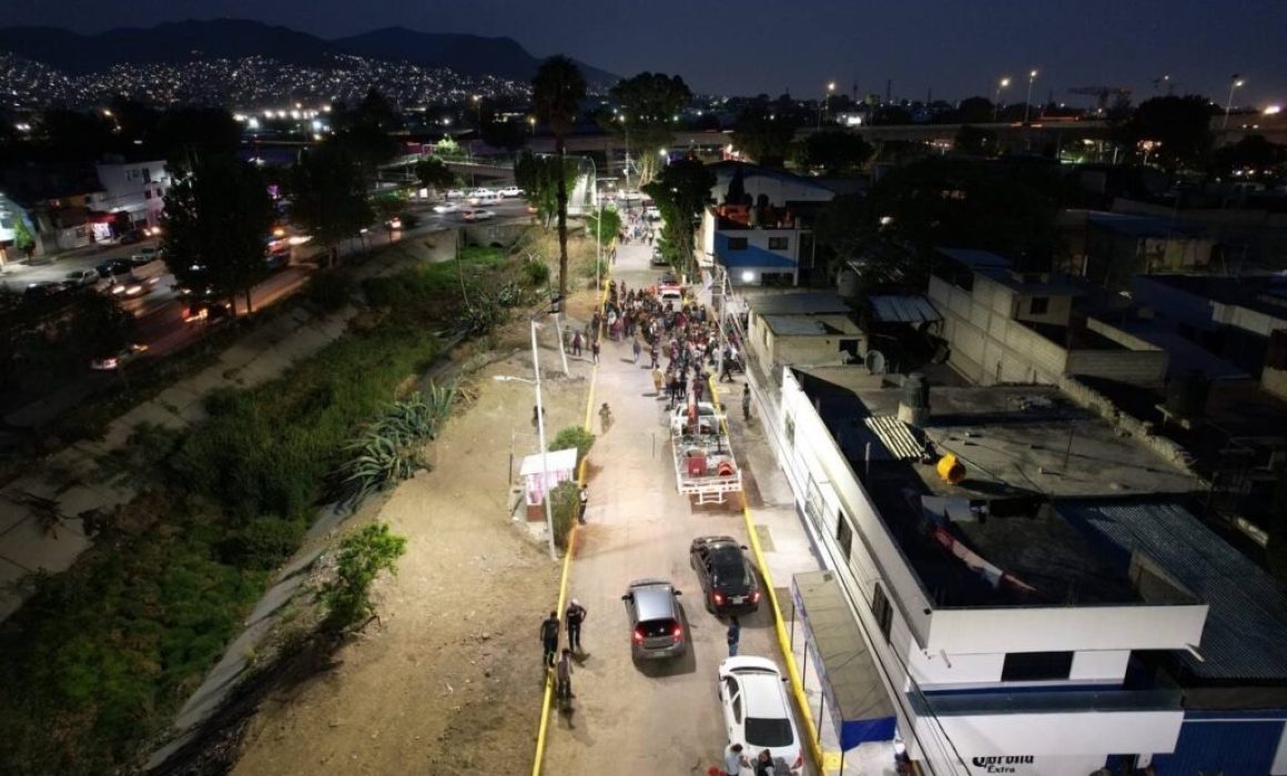 Ecatepec refuerza seguridad con luminarias y limpieza en Potrero Chico