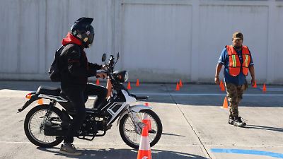 Edomex certifica a más de 38 mil motociclistas en 2025 para reducir accidentes